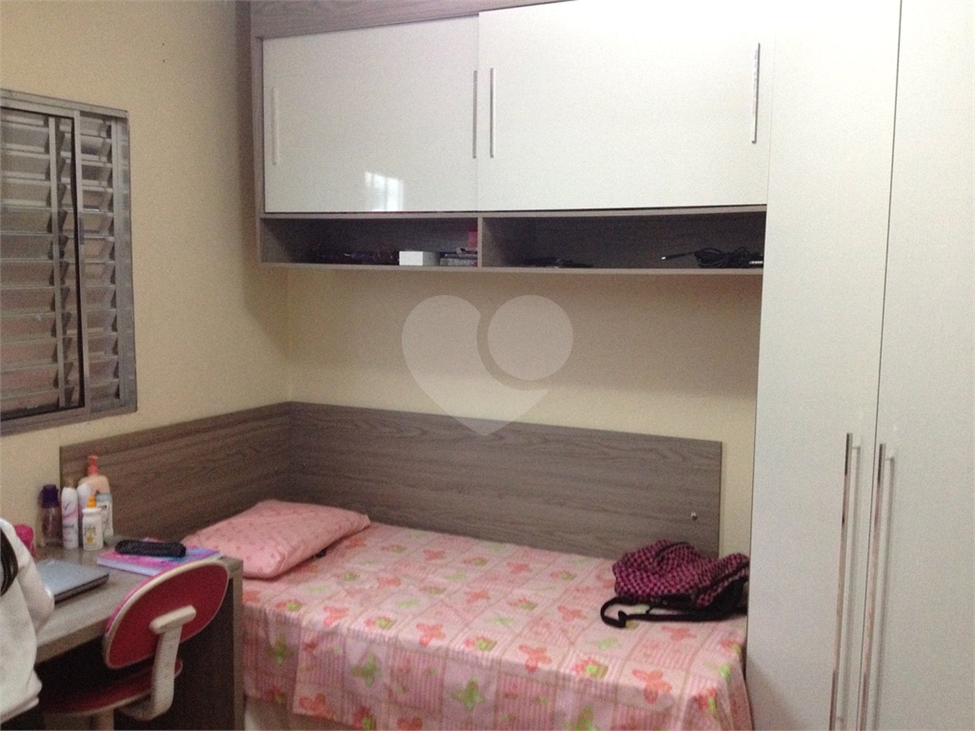 Sobrado à venda com 3 quartos, sendo 1 suíte, em Jardim Santa Clara, Guarulhos, SP