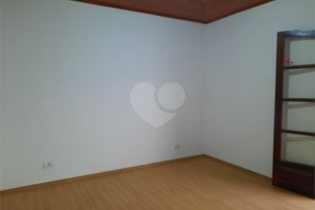 Casa Térrea à venda com 3 quartos, sendo 1 suíte, em Jardim Marajoara, São Paulo, SP