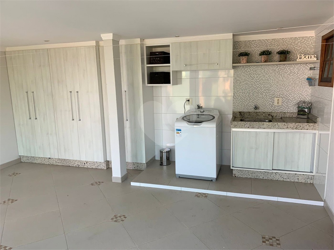 Casa à venda com 3 quartos, sendo 1 suíte,  em Vila Suissa, Mogi das Cruzes, SP