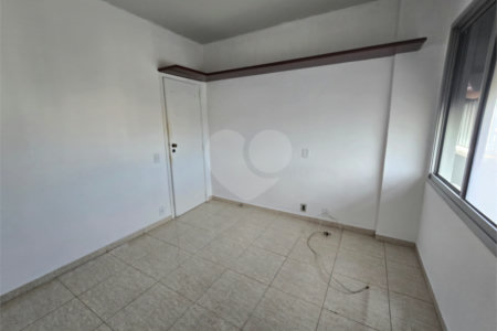 Cobertura à venda com 4 quartos, sendo 1 suíte,  em Tijuca, Rio de Janeiro, RJ