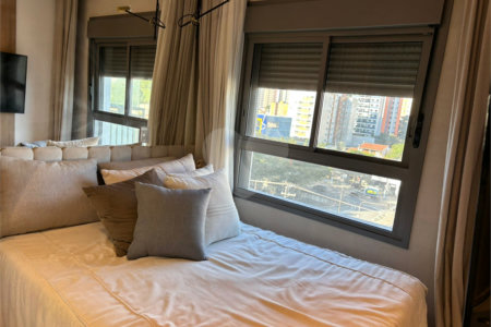 Apartamento à venda com 2 quartos, sendo 1 suíte, em Bosque da Saúde, São Paulo, SP