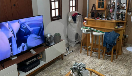 Sobrado à venda com 3 quartos, sendo 1 suíte,  em Parque Edu Chaves, São Paulo, SP