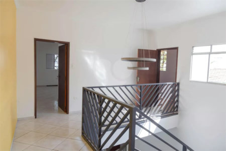 Casa à venda com 3 suítes em Vila Flórida, Guarulhos, SP