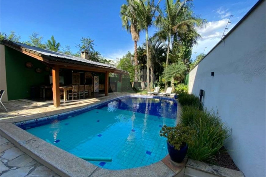 Casa à venda com 4 suítes em Jardim Floresta, São Paulo, SP