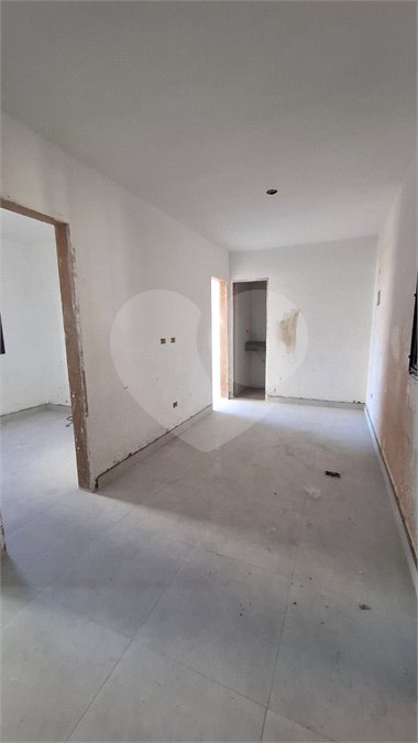 Apartamento à venda com 2 quartos, sendo 1 suíte,  em Vila Constança, São Paulo, SP