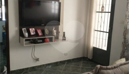 Casa Térrea à venda com 2 quartos em Jardim Santo Antônio, Salto, SP