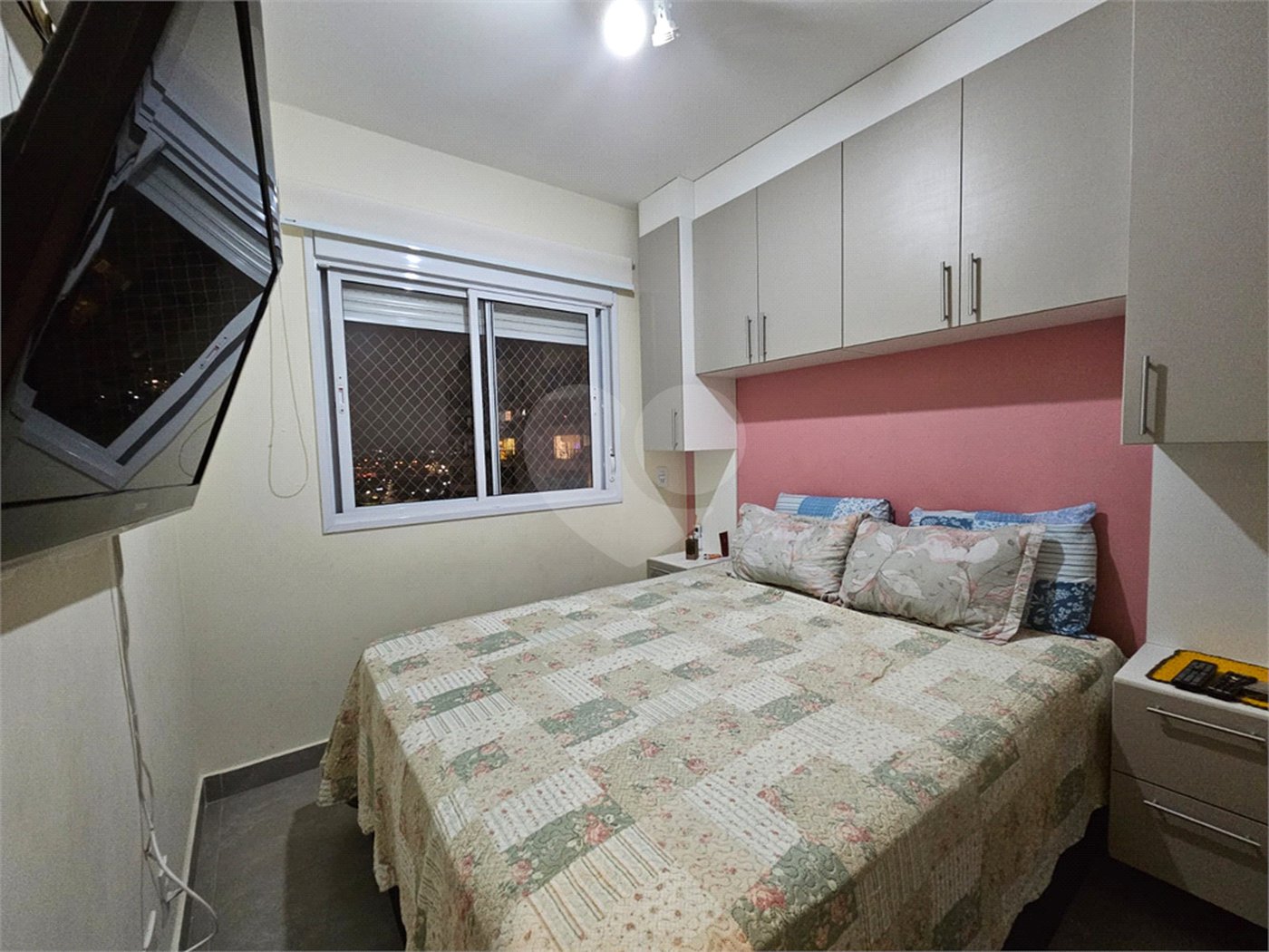 Apartamento à venda com 2 quartos em Vila Anastácio, São Paulo, SP