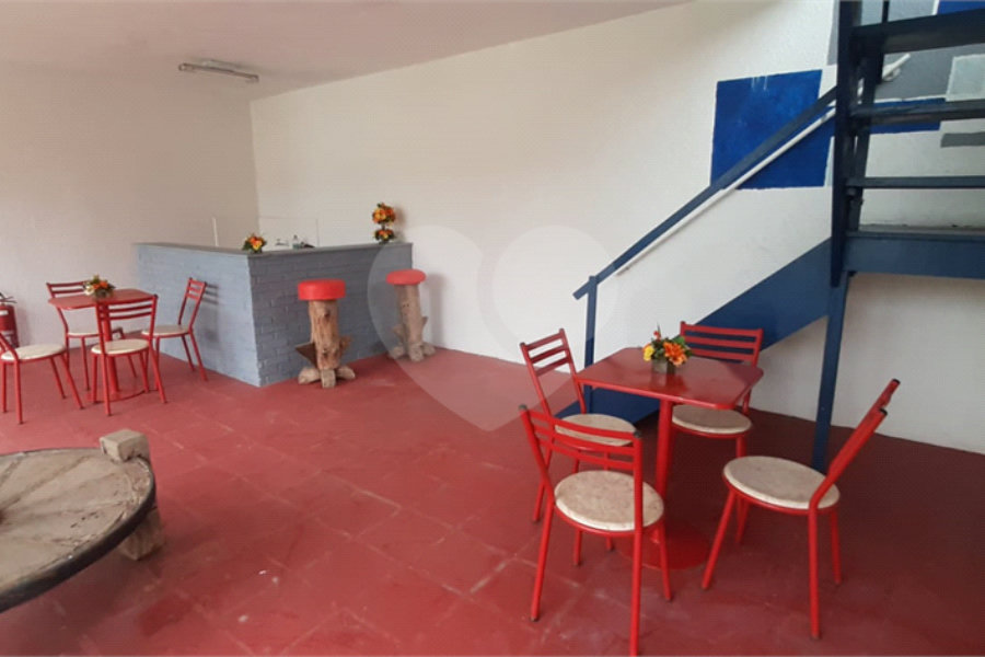 Casa Térrea à venda com 5 quartos, sendo 3 suítes, em Serra da Cantareira, Mairiporã, SP