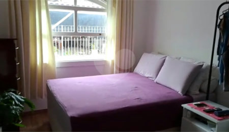 Sobrado à venda com 3 quartos, sendo 1 suíte,  em Vila Vessoni, São Paulo, SP