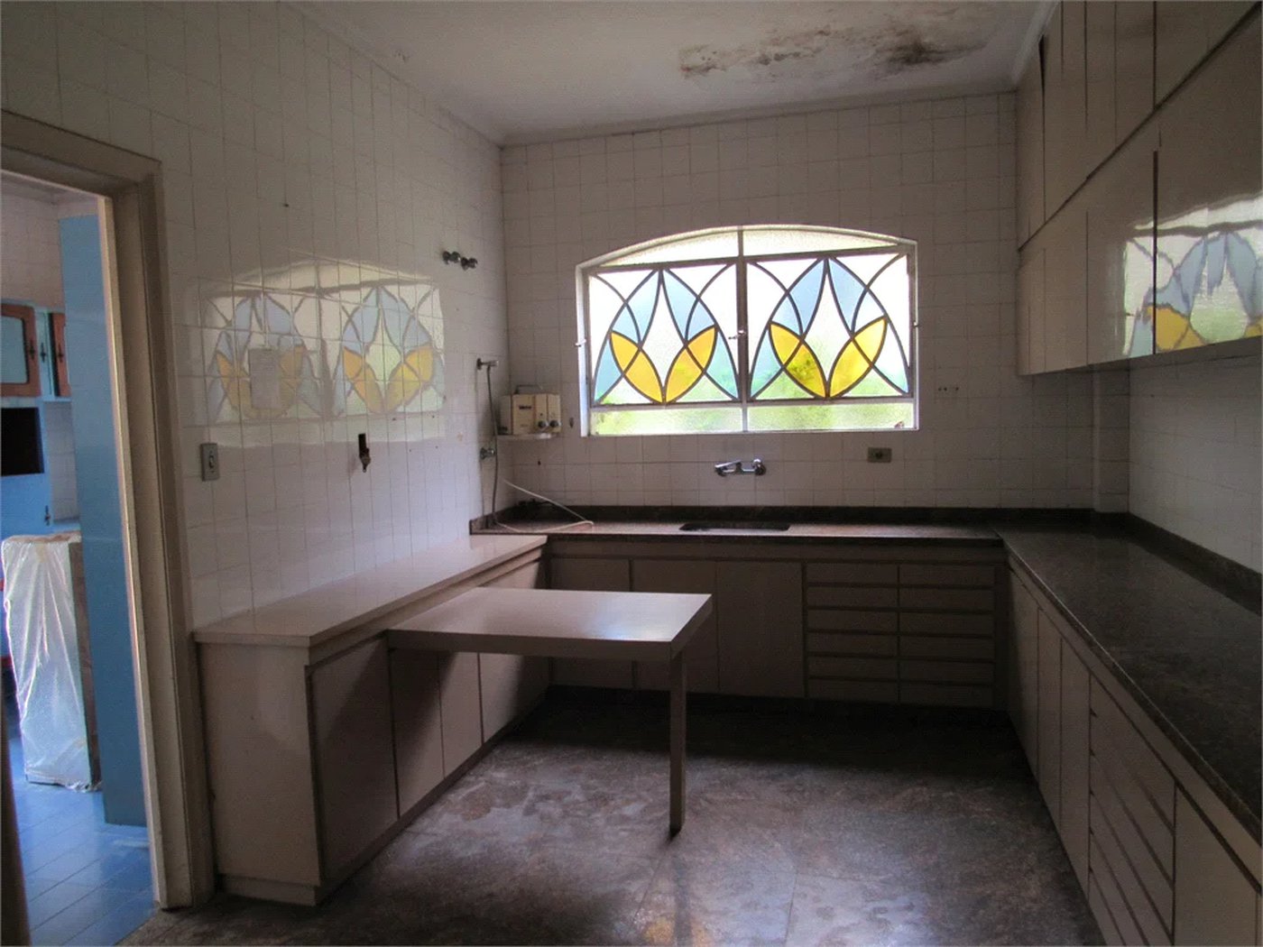 Casa à venda com 4 suítes em Jardim Guedala, São Paulo, SP