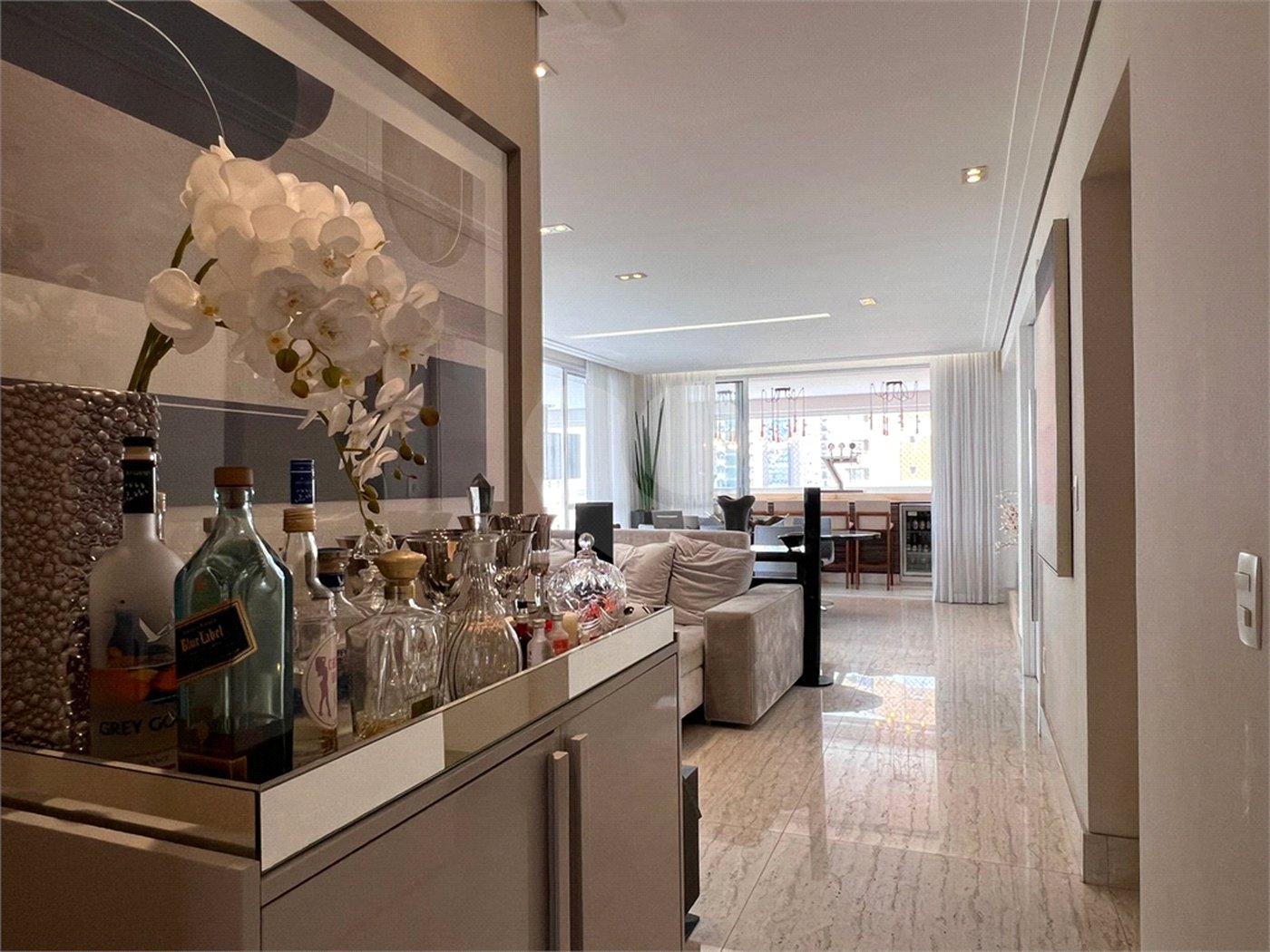 Apartamento à venda com 3 suítes em Santana, São Paulo, SP