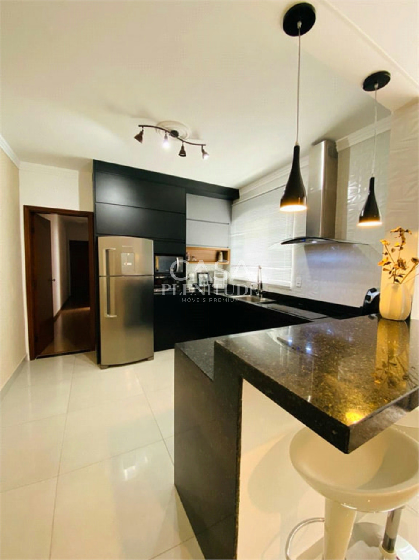 Casa à venda com 2 quartos, sendo 1 suíte, em Vila Fiori, Sorocaba, SP