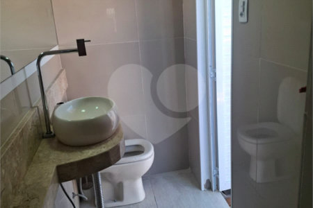 Casa à venda com 5 quartos, sendo 4 suítes, em Campo Grande, Rio de Janeiro, RJ