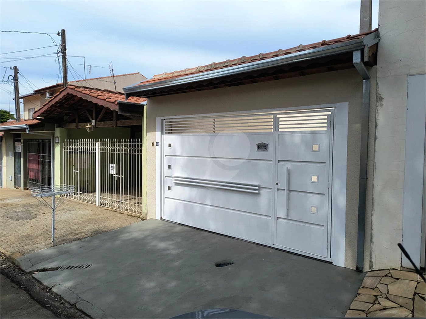 Casa à venda com 2 quartos, sendo 1 suíte, em Vila Avaí, Indaiatuba, SP