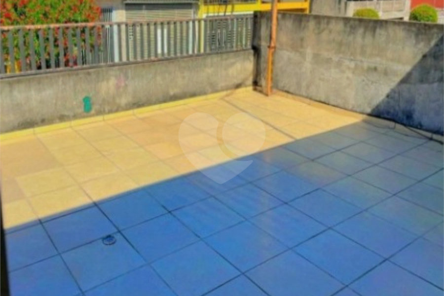 Sobrado à venda com 4 quartos, sendo 1 suíte, em Jaraguá, São Paulo, SP