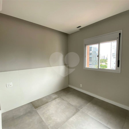 Apartamento para alugar com 2 quartos, sendo 1 suíte,  em Vila Gertrudes, São Paulo, SP