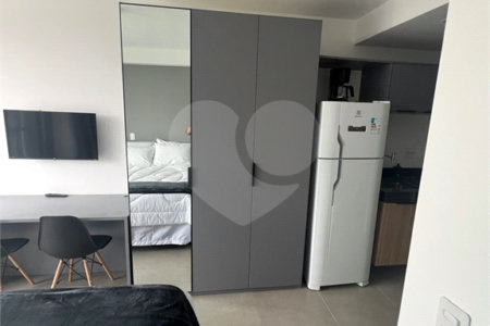Apartamento à venda ou para alugar com 1 suíte em Indianópolis, São Paulo, SP