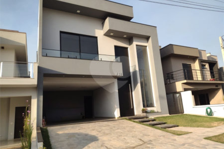 Casa à venda com 4 suítes no condomínio Residencial Villa do Sol, Valinhos - SP