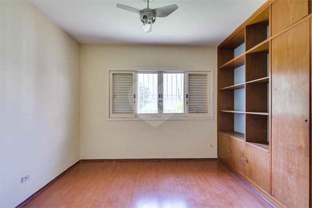 Casa Térrea à venda com 3 quartos, sendo 1 suíte, em Interlagos, São Paulo, SP