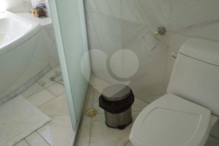 Casa à venda ou para alugar com 4 suítes no condomínio Residencial Parques das Magnólias, São Paulo - SP
