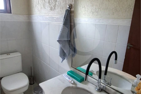 Sobrado à venda com 3 quartos, sendo 1 suíte, em Vila Constança, São Paulo, SP