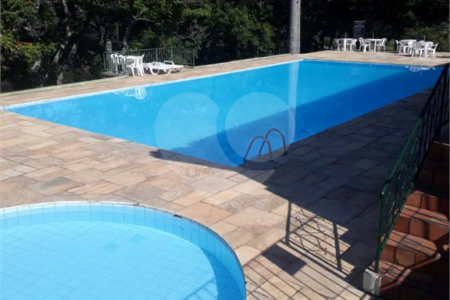 Casa à venda com 4 quartos, sendo 2 suítes, no condomínio Santo Antonio I, Itu - SP