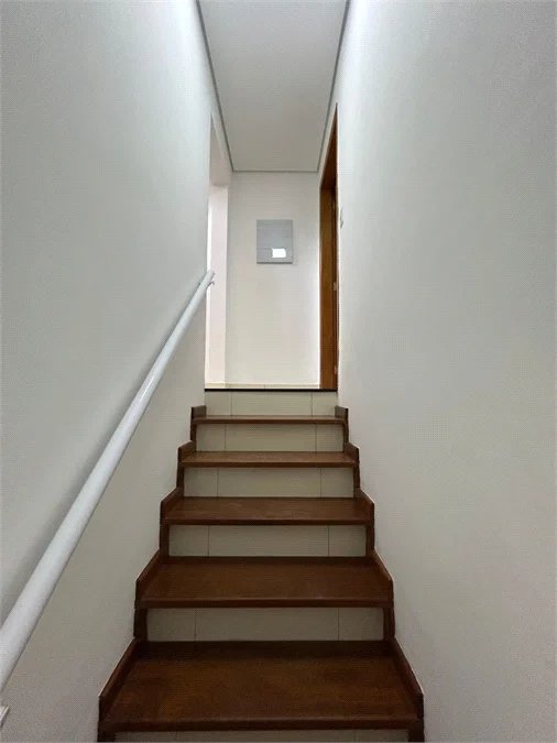 Casa de Vila para alugar com 4 suítes em Vila Romana, São Paulo, SP