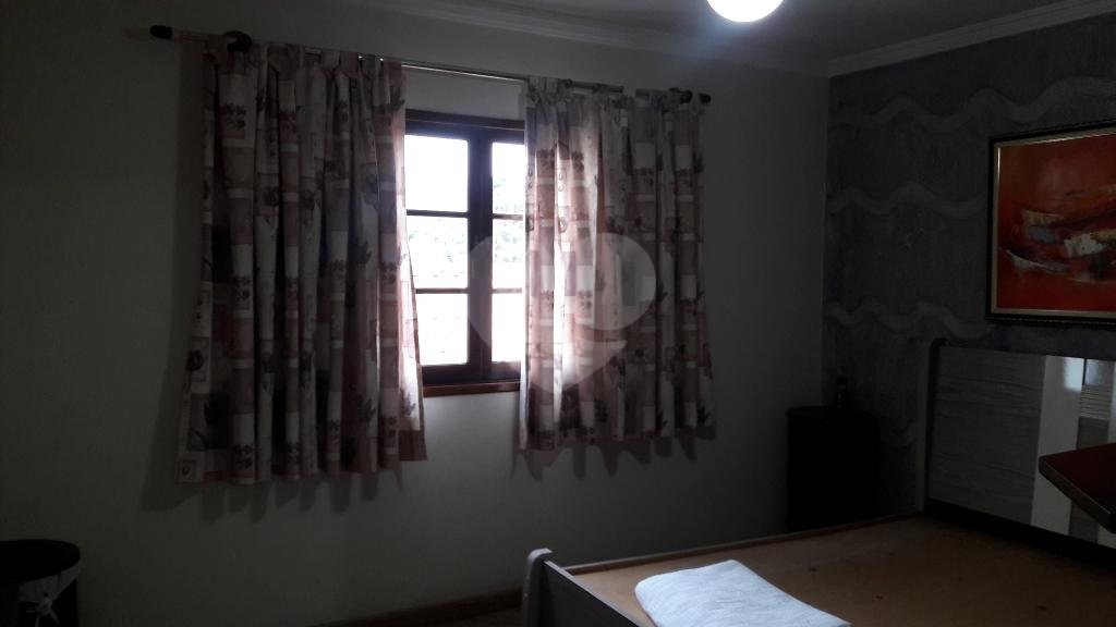 Sobrado à venda com 3 quartos, sendo 1 suíte, em Vila Harmonia, Guarulhos, SP