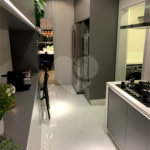 Apartamento à venda com 3 quartos, sendo 1 suíte,  em Vila Sofia, São Paulo, SP