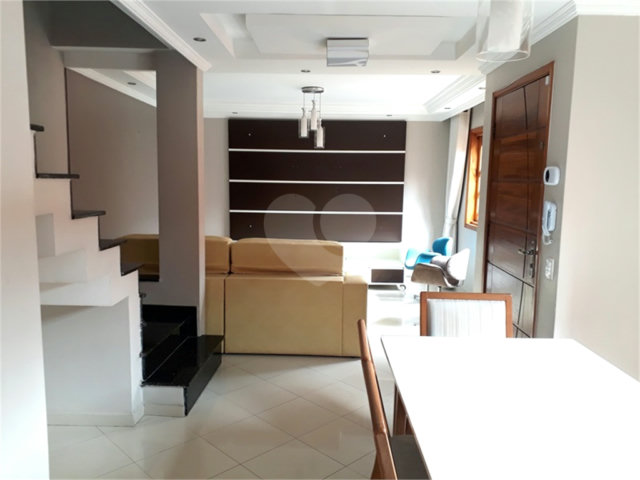 Sobrado à venda com 3 quartos, sendo 2 suítes,  em Santana, São Paulo, SP