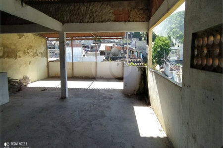 Casa à venda com 5 quartos, sendo 1 suíte,  em Paciência, Rio de Janeiro, RJ