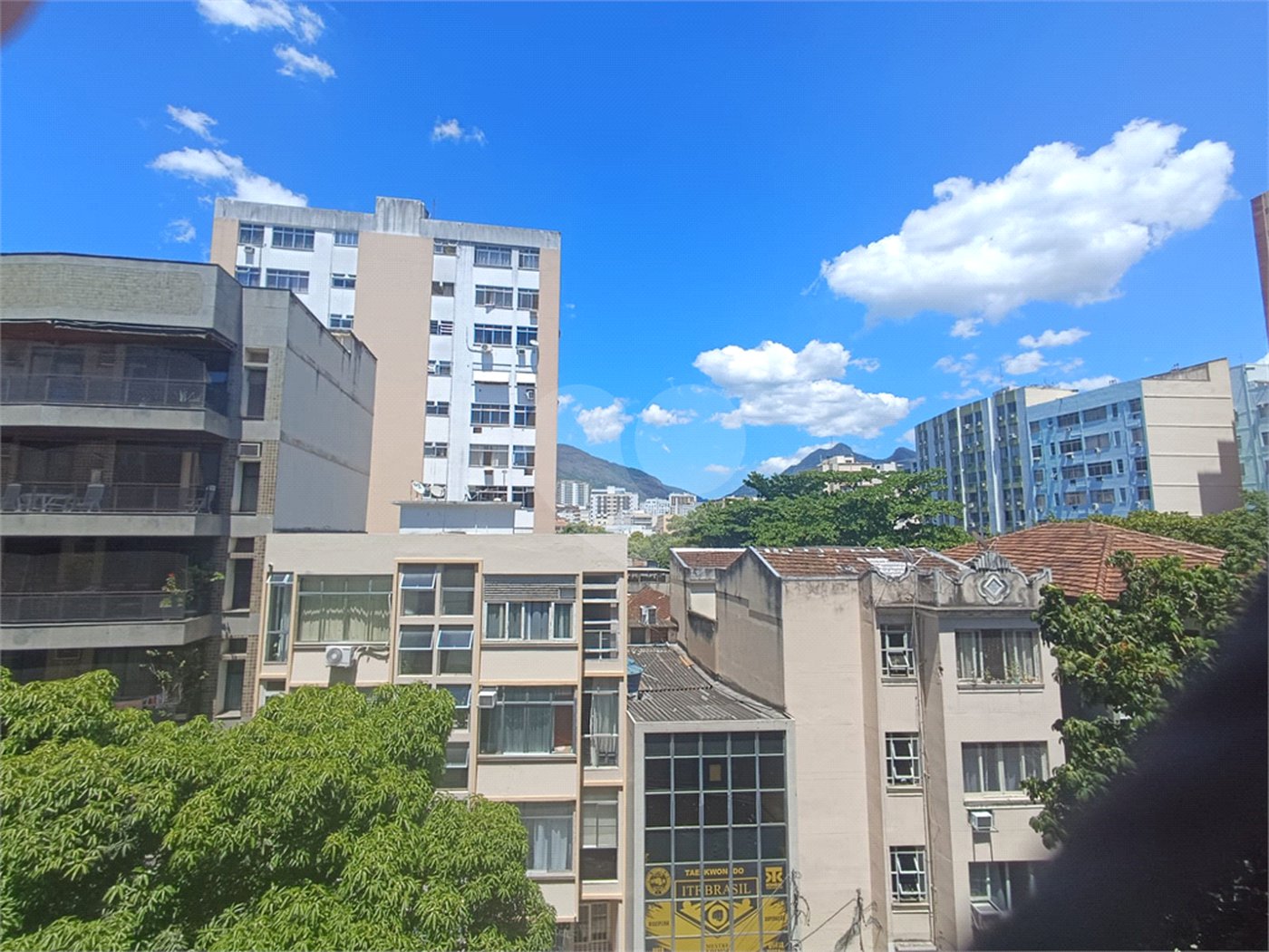 Apartamento à venda com 3 quartos, sendo 1 suíte, em Tijuca, Rio de Janeiro, RJ