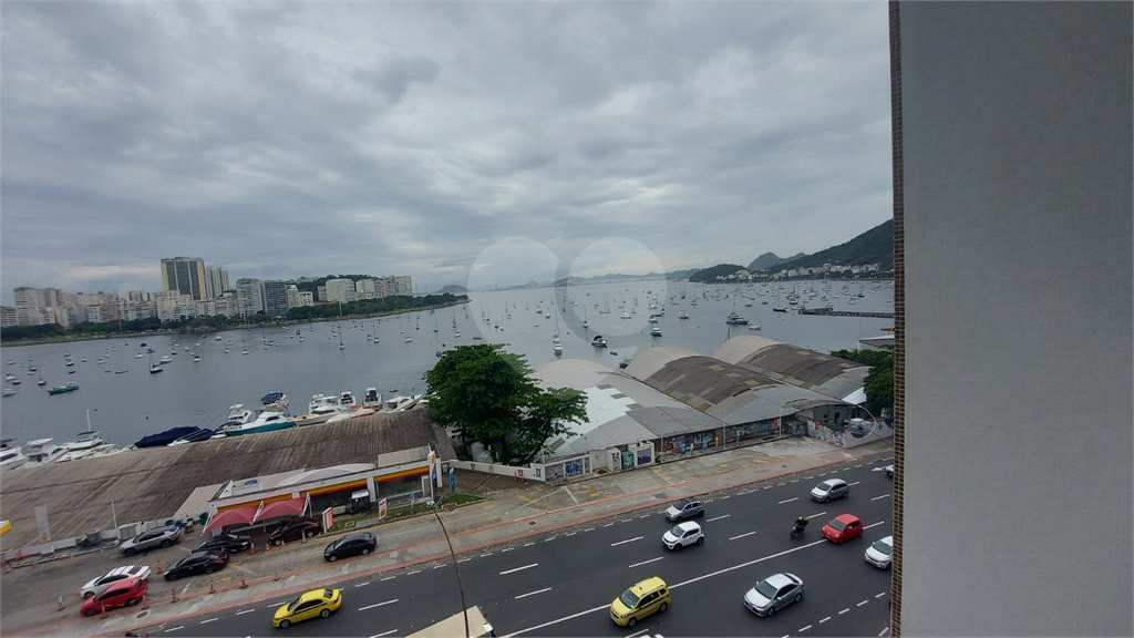 Apartamento à venda com 3 quartos, sendo 1 suíte, em Botafogo, Rio de Janeiro, RJ