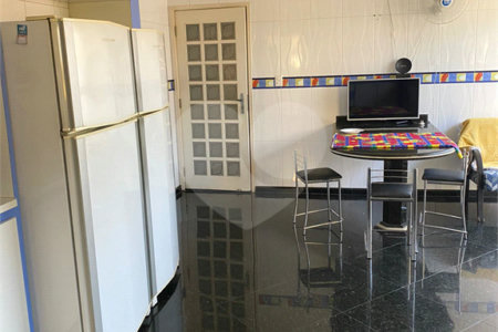 Sobrado à venda com 3 suítes em Vila Mazzei, São Paulo, SP