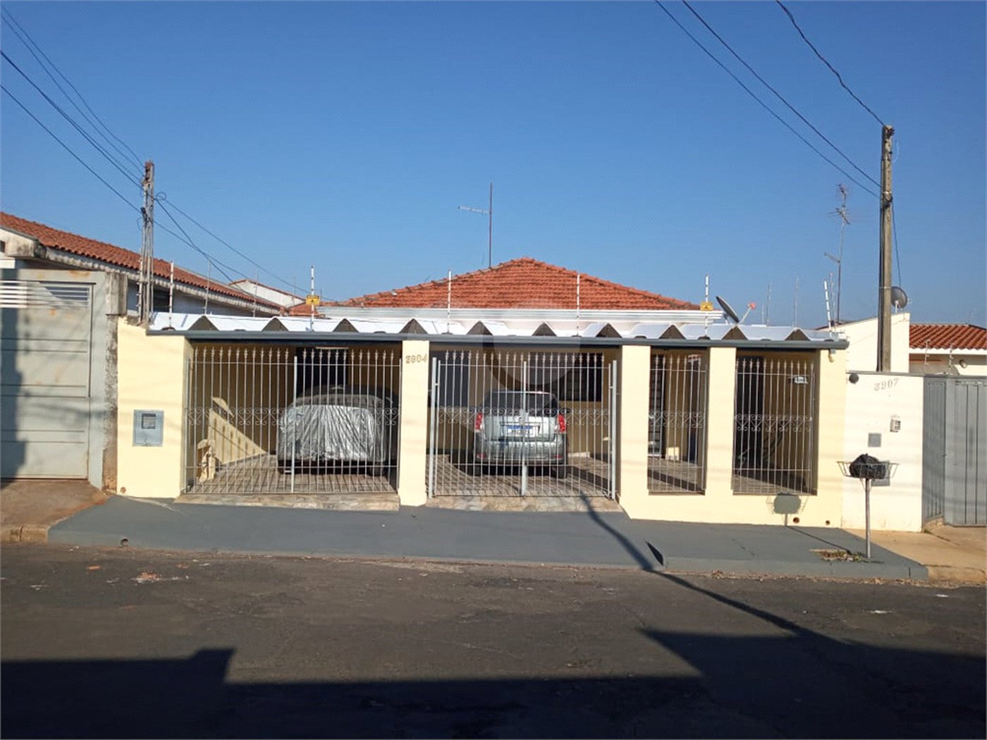 Casa à venda com 2 quartos no Centro, Araraquara, SP