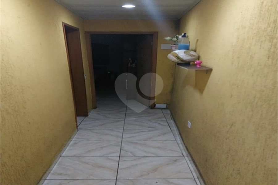 Sobrado à venda com 4 quartos no Brasilândia, São Paulo, SP