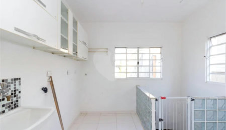 Sobrado à venda com 4 quartos, sendo 1 suíte, em Jardim São Paulo(zona Norte), São Paulo, SP