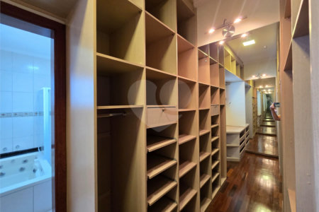 Casa para alugar com 4 quartos, sendo 3 suítes,  no condomínio Village Saint Claire, Sorocaba - SP