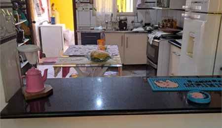 Sobrado à venda com 4 quartos, sendo 2 suítes,  em Jardim Modelo, Suzano, SP