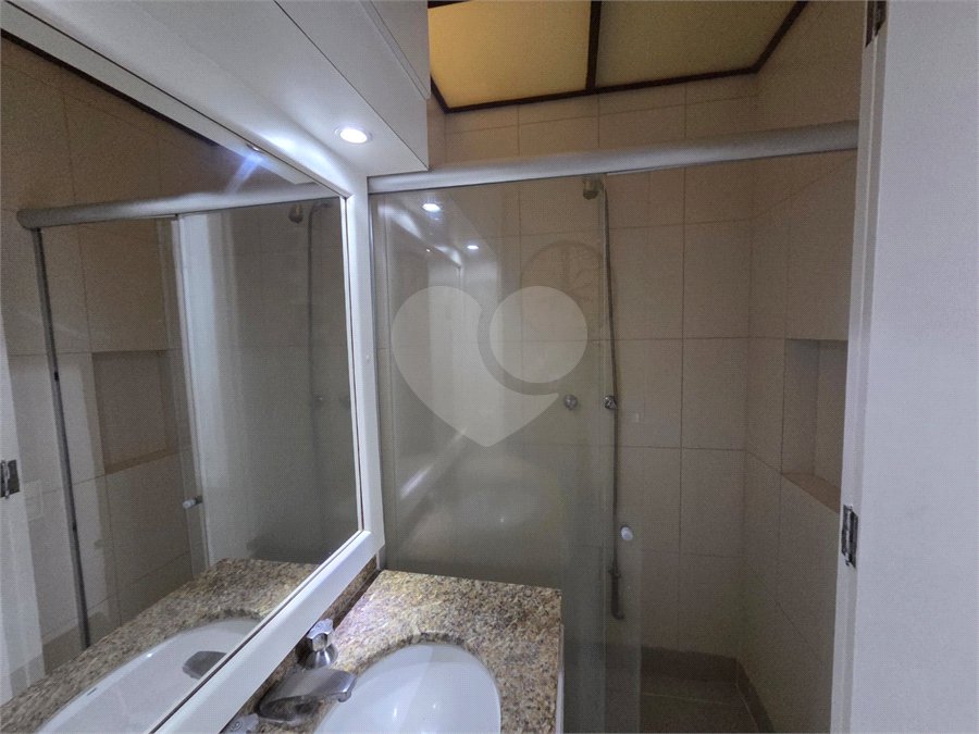 Cobertura à venda ou para alugar com 3 quartos, sendo 1 suíte, em Tijuca, Rio de Janeiro, RJ