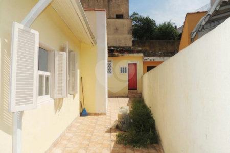 Sobrado à venda com 3 quartos, sendo 1 suíte, em Jabaquara, São Paulo, SP