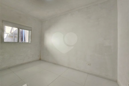 Casa Térrea à venda com 3 quartos, sendo 1 suíte,  em Villa Di Cesar, Mogi das Cruzes, SP
