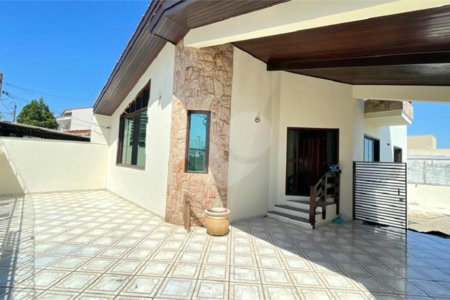 Casa à venda com 3 quartos, sendo 1 suíte, em Jardim Pires de Mello, Sorocaba, SP
