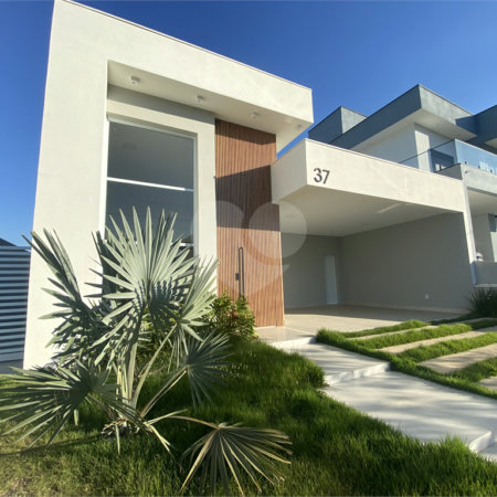 Casa à venda com 3 quartos, sendo 1 suíte, no condomínio Reserva Central Parque, Salto - SP