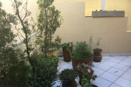 Casa à venda com 5 quartos, sendo 4 suítes, no condomínio Jardim Vitória Régia, São Paulo - SP