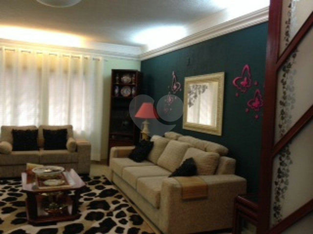 Casa Térrea à venda com 4 quartos, sendo 1 suíte,  em Parque Mandaqui, São Paulo, SP