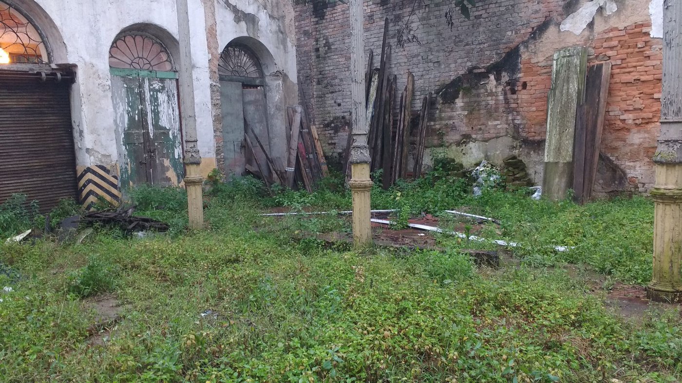 Terreno à venda, 1098 m² por R$ 4.000.000,00 - Centro - Santos/SP