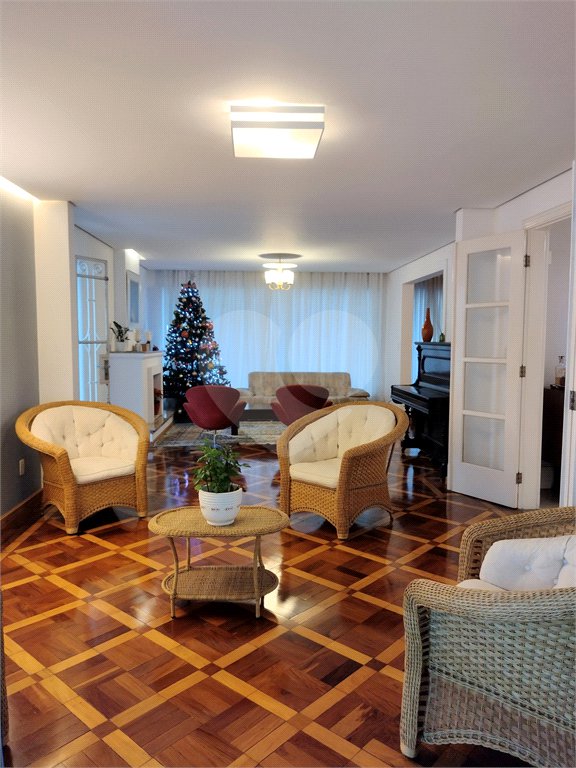 Sobrado à venda com 3 quartos, sendo 1 suíte, em Jardim São Paulo(zona Norte), São Paulo, SP