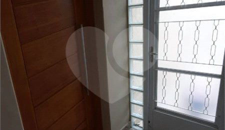 Sobrado à venda com 4 quartos em Tremembé, São Paulo, SP