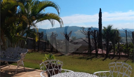 Casa à venda com 1 quarto no Centro, Bom Jesus dos Perdões, SP